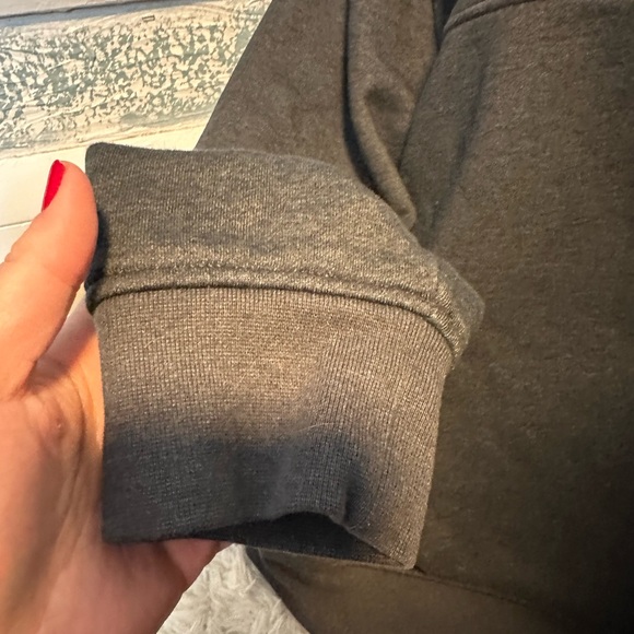 Men’s pullover - Picture 3 of 7